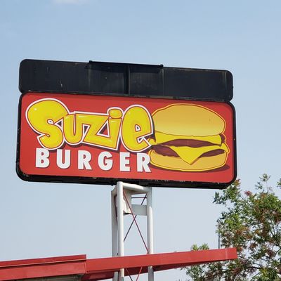 Suzie Burger by null