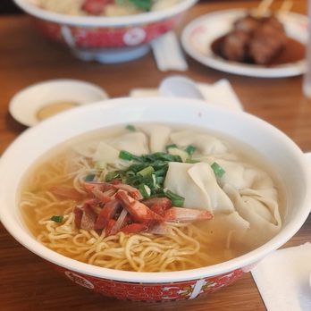 Palace Saimin - Large Wonton Saimin - Japanese Near Me - Honolulu, Hawaii Palace Saimin - Large Wonton Saimin - Japanese Near Me - Honolulu, Hawaii