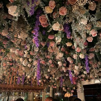Cobi's - Indoor bar area - Indian Near Me - Santa Monica, California