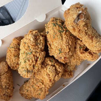 CM Chicken - Fried Chicken Original - Chicken Shop Near Me - La Habra, California CM Chicken - Fried Chicken Original - Chicken Shop Near Me - La Habra, California