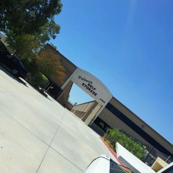 Valencia Self Storage - Self Storage Near Me - Valencia, California Valencia Self Storage - Self Storage Near Me - Valencia, California