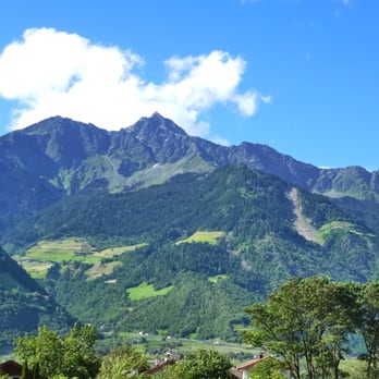 Restaurant Bruthendler - ...das ist die nähere Umgebung von Algund - Italian Near Me - Lagundo, BZ Restaurant Bruthendler - ...das ist die nähere Umgebung von Algund - Italian Near Me - Lagundo, BZ