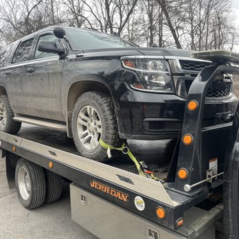 Uncle Bucks Towing - Towing Near Me Uncle Bucks Towing - Towing Near Me