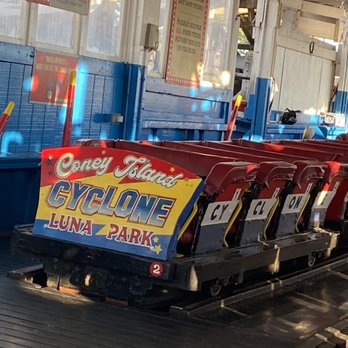 Cyclone Coaster - Amusement Parks Near Me - Brooklyn, New York