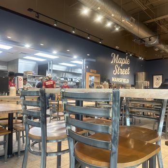 Maple Street Biscuit Company - Inside - Breakfast & Brunch Near Me - Mansfield, Texas