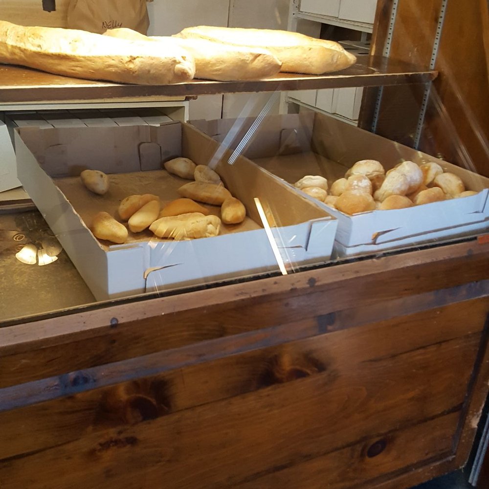 Elefant Bakery - More rolls came out from the back, piping hot. Can you smell that beautiful aroma? - Bakeries Near Me - Danbury, Connecticut