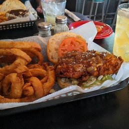 Def Jam Chicken Sandwich & Center Street Cooler Def Jam Chicken Sandwich & Center Street Cooler