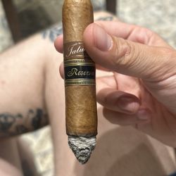 Leaf to Ash Cigar Lounge - Reserva Short SW