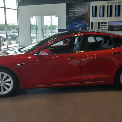 Tesla by null