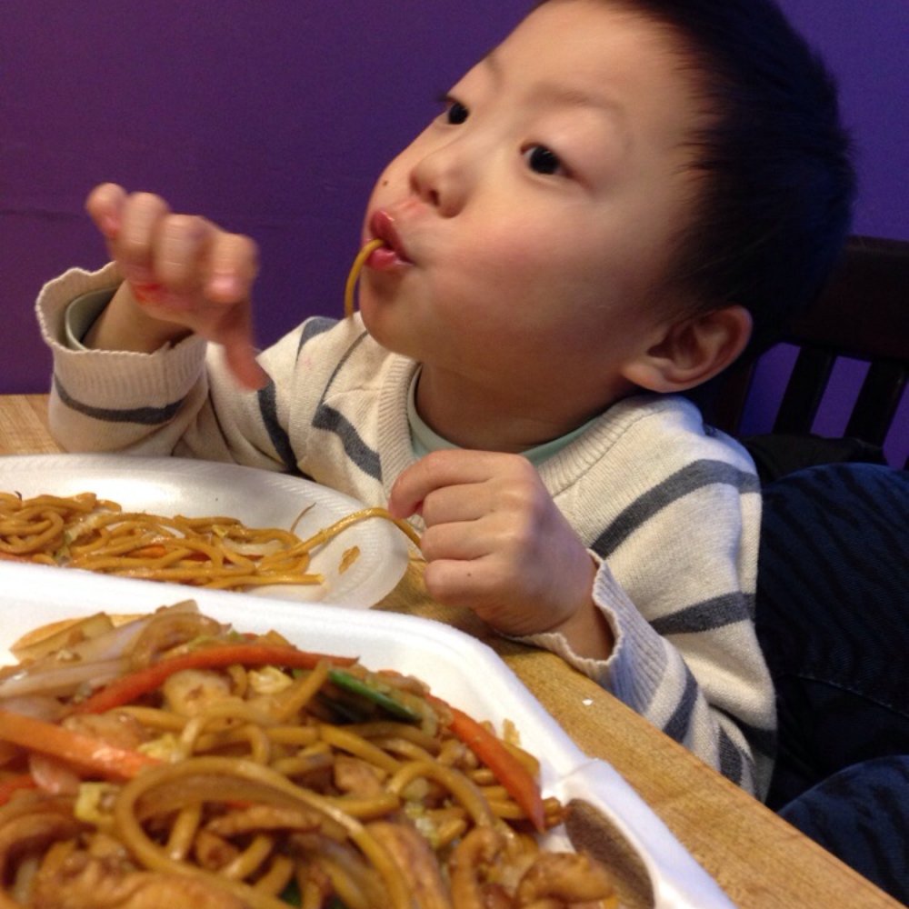 Asian Cafe Chantilly - Fried noodle,  Darren's favorite dish.  I alway order with less sauce.  The chicken and shrimps are tender,  noodle just right. - Chinese Near Me - Chantilly, Virginia