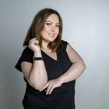 Studios - Oksana, Russian Manicurist - Skin Care Near Me - Anchorage, Alaska