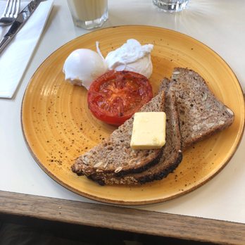 Caffe Massimo - Poached eggs - Cafes Near Me - Auckland, AUK