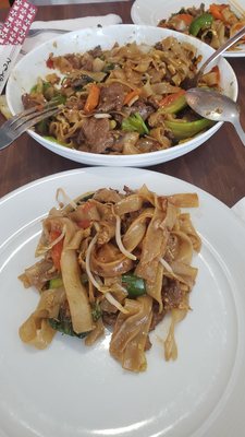 Thai Diner by null
