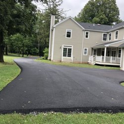 Richard's Paving & Sealcoating - Residential Paving