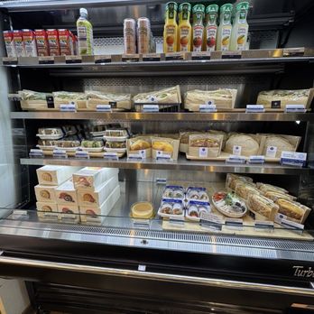 Paris Baguette - Sandwiches and juices - Coffee & Tea Near Me - San Jose, California Paris Baguette - Sandwiches and juices - Coffee & Tea Near Me - San Jose, California