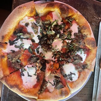 Wicked Pie Pizza - Small Margherita Pizza with added meatballs - Pizza Near Me - Puyallup, Washington Wicked Pie Pizza - Small Margherita Pizza with added meatballs - Pizza Near Me - Puyallup, Washington