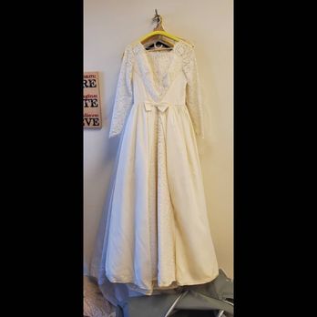 Gown Preservation Specialists - Dry Cleaning Near Me - Corona, California