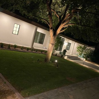 Diamond Energy Solutions - yard lighting - Electricians Near Me