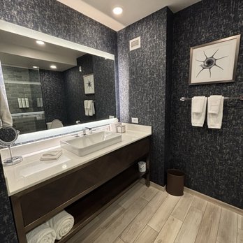 Carte Hotel San Diego Downtown, Curio Collection by Hilton - Hotels Near Me - San Diego, California Carte Hotel San Diego Downtown, Curio Collection by Hilton - Hotels Near Me - San Diego, California