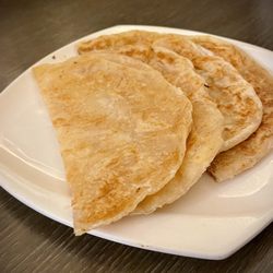 金壘餐廳 - Thin bread for the curry sauce!!