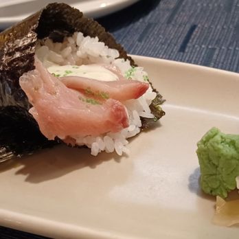 One Flew South - Hamachi hand roll - New American Near Me - Atlanta, Georgia One Flew South - Hamachi hand roll - New American Near Me - Atlanta, Georgia