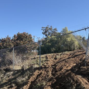 Alpine Fence - The damaged fence before we fixed it - Fences & Gates Near Me - Alpine, California