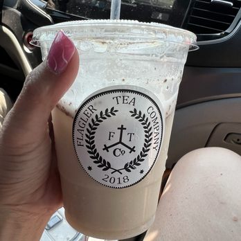 Flagler Tea Company - Iced oolong chai tea - Vegan Near Me - Flagler Beach, Florida