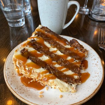 Woodblock - Carrot cake - Cocktail Bars Near Me - Redmond, Washington