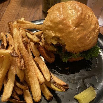 Tastebuds Bistro - Bacon Jam burger - American Near Me - Lincoln City, Oregon Tastebuds Bistro - Bacon Jam burger - American Near Me - Lincoln City, Oregon