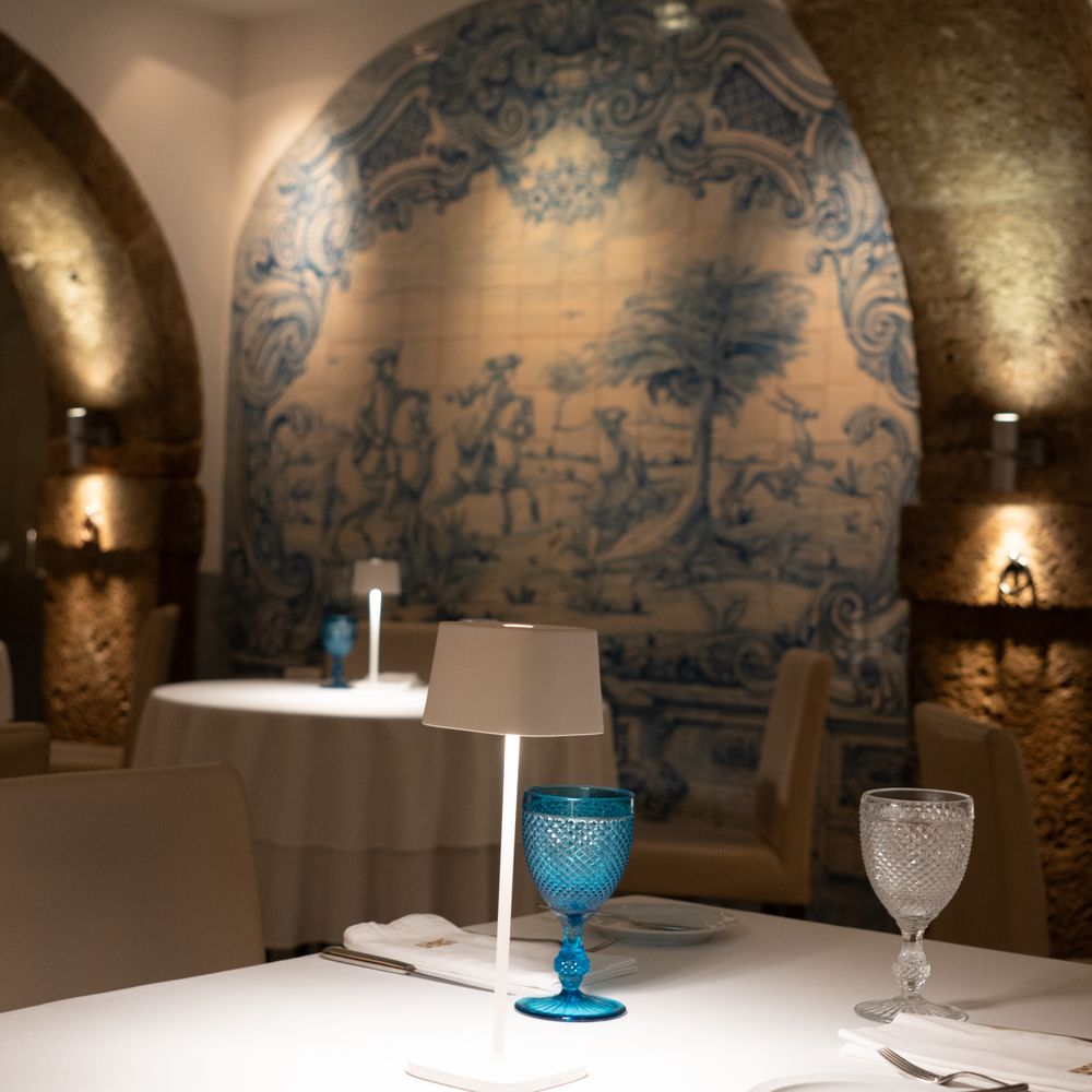 Lisboa à Noite - Inside - Wine Bars Near Me - Lisbon, 11 Lisboa à Noite - Inside - Wine Bars Near Me - Lisbon, 11