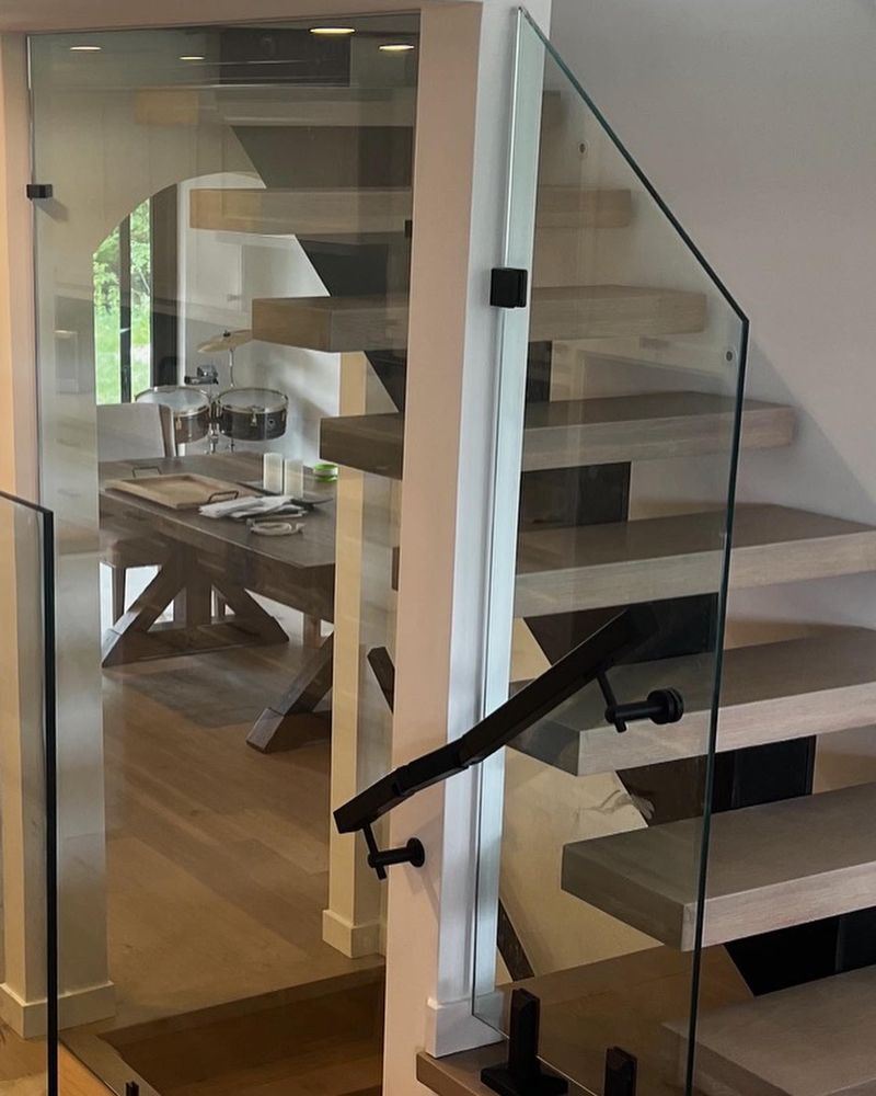 CUSTOM STEEL STAIRS Request a Quote 1383 King Street E, Hamilton