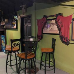 Pickle’s  Bar - Front entrance