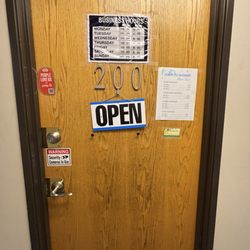 Lemon Tea Massage - Office door
