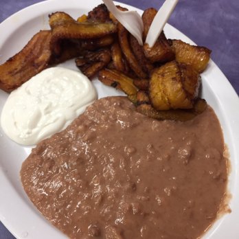 Rincon Sabroso Restaurant - Platanos Fritos con Crema y Frijoles Dish - Mexican Near Me - Mountain View, California Rincon Sabroso Restaurant - Platanos Fritos con Crema y Frijoles Dish - Mexican Near Me - Mountain View, California