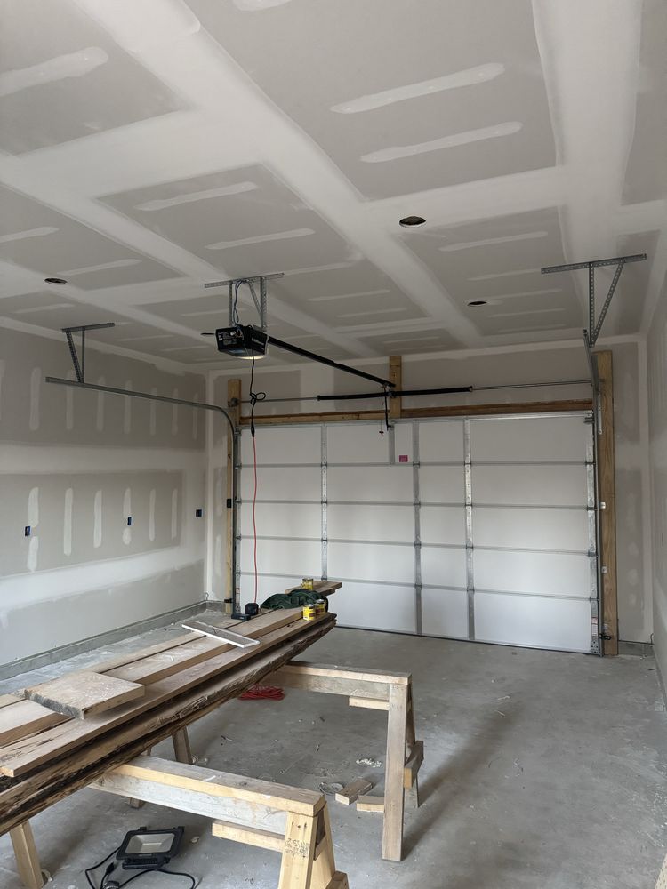 The Door Man - Garage Door Contractor in Hattiesburg, MS