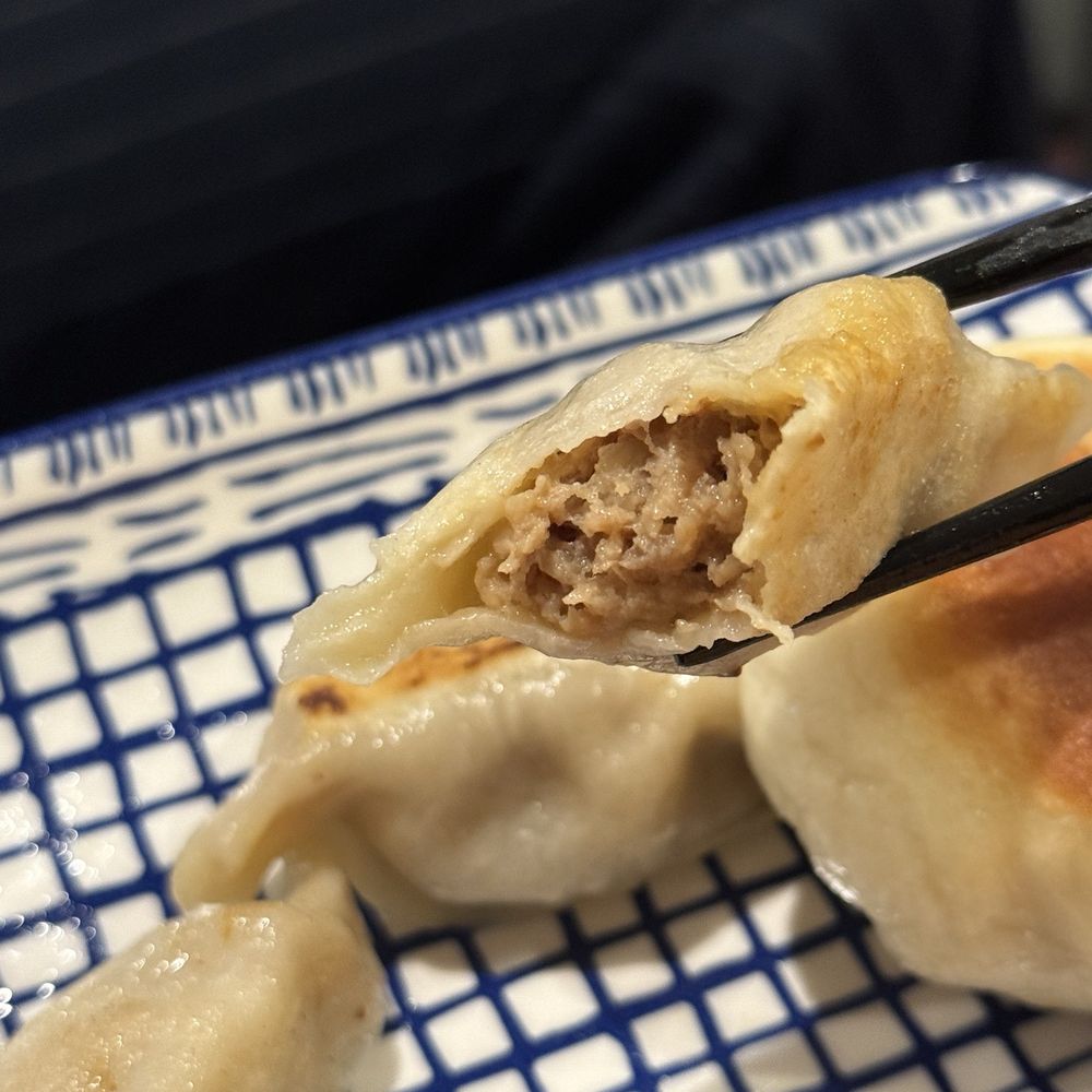 Thumbling - Pork Pan Fried Dumpling(6) - Shanghainese Near Me - West Covina, California Thumbling - Pork Pan Fried Dumpling(6) - Shanghainese Near Me - West Covina, California