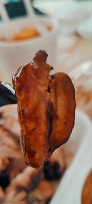 Bowlegged B.B.Q by null