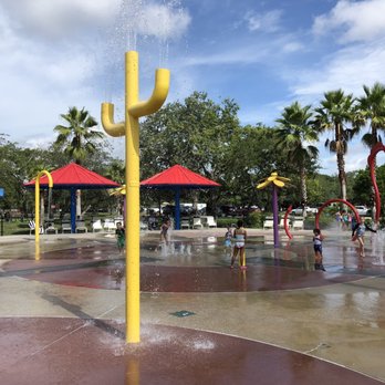 Downey Park - Splash pad - Dog Parks Near Me - Orlando, Florida