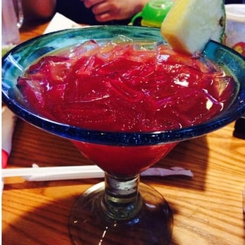Chili's - Pineapple and blueberry margarita - Tex-Mex Near Me - Montclair, California