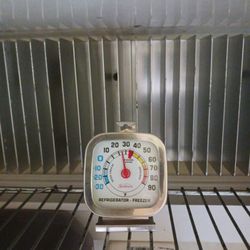 National RV Refrigeration - That's on max cold and that's IN THE REFRIGERATOR, NOT THE FREEZER! The freezer was -15! It was a bit over 70 outside that day!