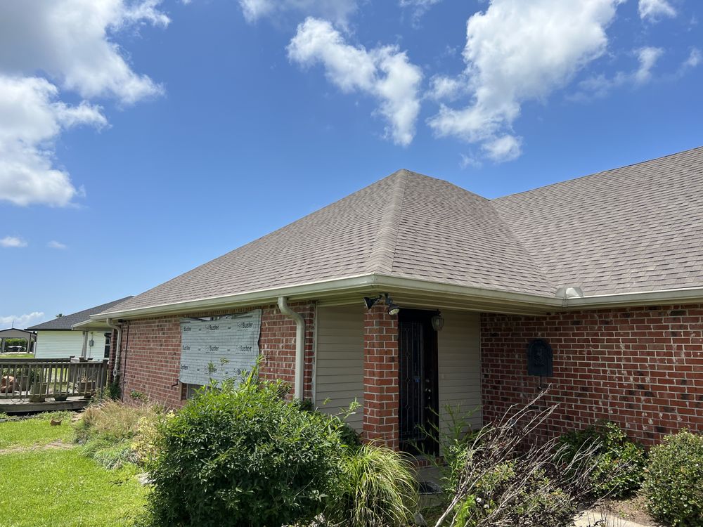 Slide of No Limit Roofing