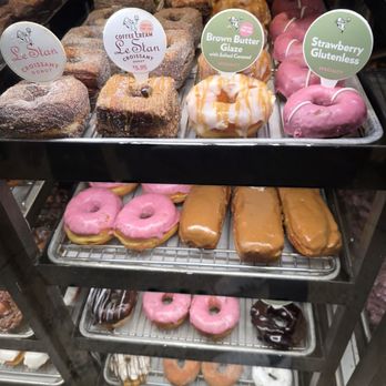 Stan's Donuts & Coffee - Donuts Near Me - Chicago, Illinois Stan's Donuts & Coffee - Donuts Near Me - Chicago, Illinois