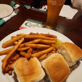 Cryan's Tavern - Sliders - Pizza Near Me - Annandale, New Jersey