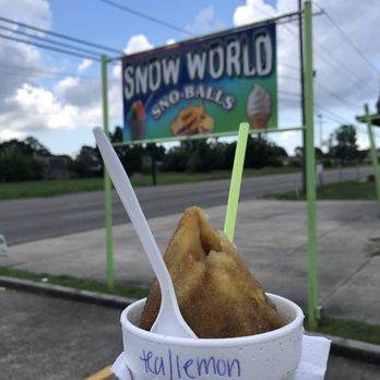 Snow World - Snow world - Shaved Ice Near Me - Terrytown, Louisiana