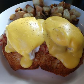 West Side Diner - Home made corned beef hash bennedict. - Diners Near Me - Providence, Rhode Island West Side Diner - Home made corned beef hash bennedict. - Diners Near Me - Providence, Rhode Island