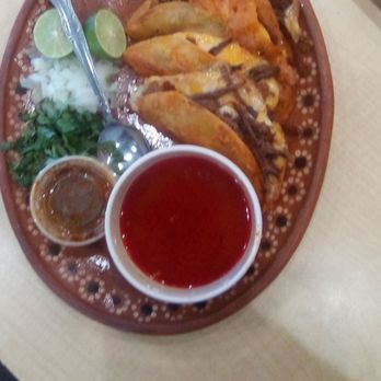 Taqueria Chavez - Quesabirria tacos with delicious consome at Taqueria Chavez...top drawer! - Mexican Near Me - Las Cruces, New Mexico Taqueria Chavez - Quesabirria tacos with delicious consome at Taqueria Chavez...top drawer! - Mexican Near Me - Las Cruces, New Mexico