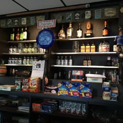 Happy Bar - Pro tip: Liquor to go.