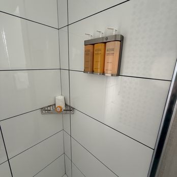 The Hadsten Solvang, Tapestry Collection by Hilton - Shower necessities - Hotels Near Me - Solvang, California The Hadsten Solvang, Tapestry Collection by Hilton - Shower necessities - Hotels Near Me - Solvang, California