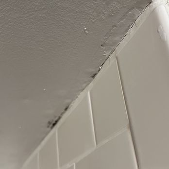 Park Manor Hotel - Mold and stains over shower - Hotels Near Me - Clifton Park, New York Park Manor Hotel - Mold and stains over shower - Hotels Near Me - Clifton Park, New York
