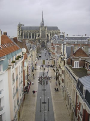 Cathédrale Notre-Dame d'Amiens by null